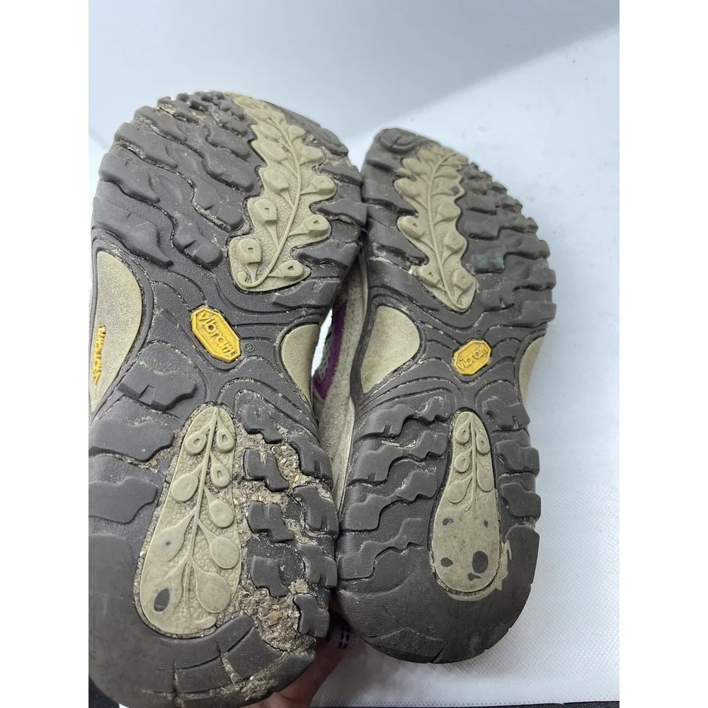The North Face Womens Hiking Shoes Gray 616273 Suede Waterproof 7.5